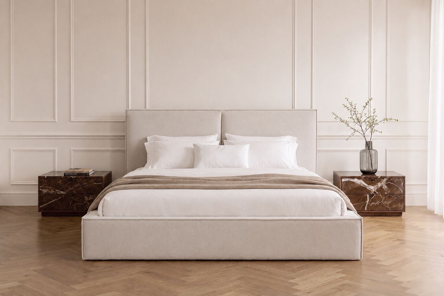 Edge bedframe